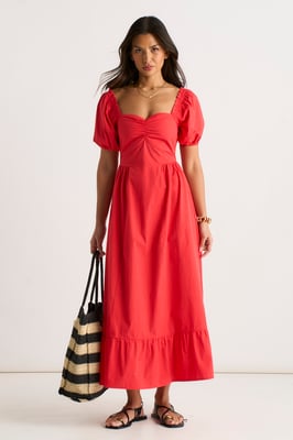 Rotes Zigeunerkleid mit Puffärmeln und Midaxi-Kleid