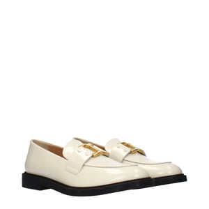 Chloé Beigefarbene Leder Slipper