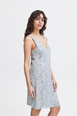 Kleid IHAYA Regular fit