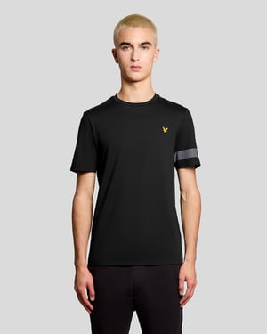Sportshirt mit Ärmeldetails