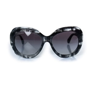 Chanel, graue oversized Sonnenbrille