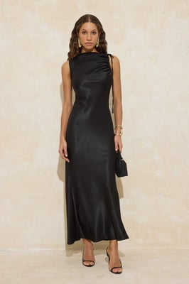 Elegantes, ärmelloses Maxikleid für Damen – auch als Nachtkleid oder Abendkleid geeignet.