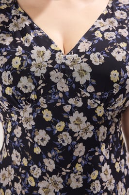 Curve Damen Marineblaues, geblümtes Midi-Cocktailkleid, ärmellos, tailliert, Übergröße