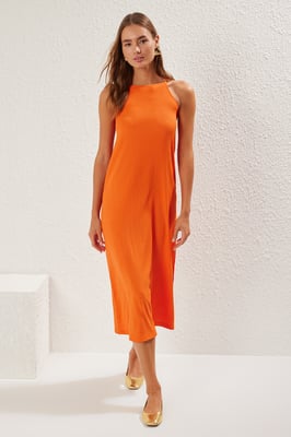 Schlichtes, ärmelloses, figurbetontes Midi-Kleid für Damen