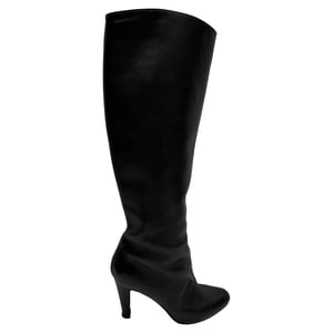 Christian Louboutin Stiefel mit Mandelspitze in schwarzem Leder kniehoch