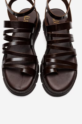 Pelsa Leder Multi-Riemen-Sandale