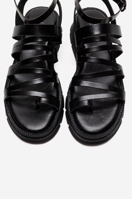 Pelsa Leder Multi-Riemen-Sandale