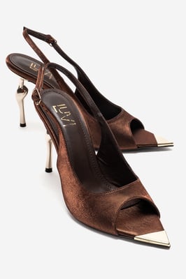 Amore Slingback Stiletto Pumps