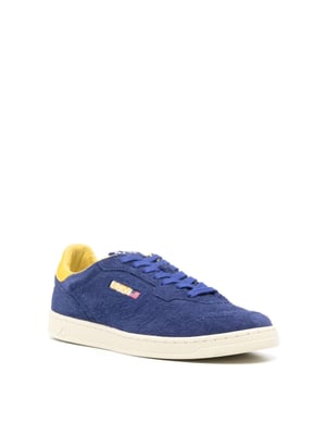 Medalist Flat Low Sneakers