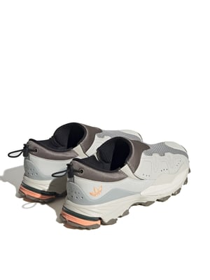 Hyperturf Adventure Moc Sneakers