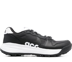 ACG Lowcate Schwarze Sneaker
