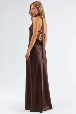 Halter-Neck-Maxi-Kleid mit Schal-Detail