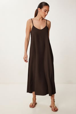 Lässiges Midi-Kleid mit U-Ausschnitt