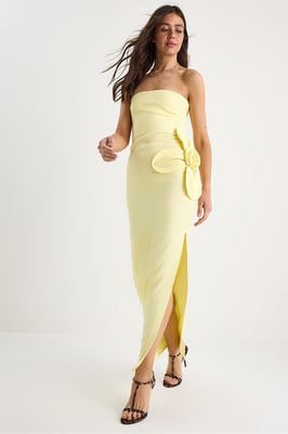 Trägerloses Blumen-Maxikleid mit Schleifendetail