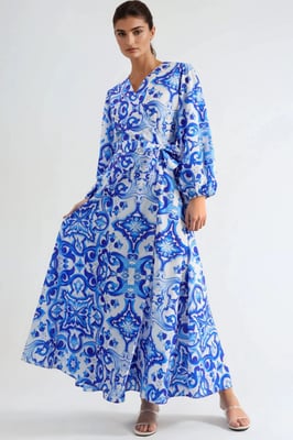 Bedrucktes V-Ausschnitt-Maxikleid mit langen Ärmeln