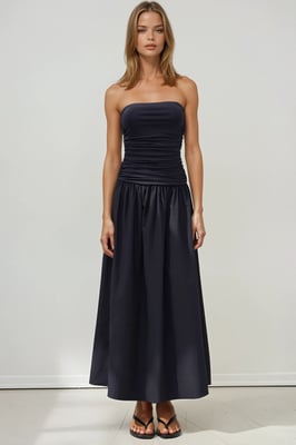Halsloses Maxikleid Detail