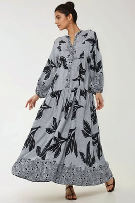 Bedrucktes Viskose Maxikleid mit langen Ärmeln
