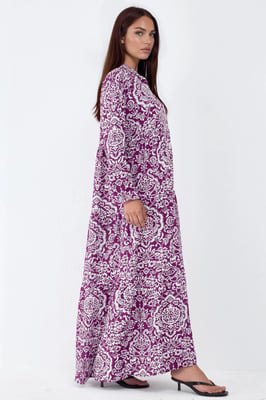 Bequemes gemustertes Maxikleid