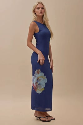 Blumenmuster Enganliegendes Kleid mit Rundhalsausschnitt