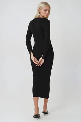 V-Ausschnitt Strukturierter Maxi-Strickkleid mit Schlitz