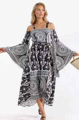 Trägerloses geometrisches Cut-Out Maxikleid