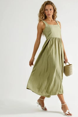 Kombinierbares Midi-Kleid mit quadratischem Kragen