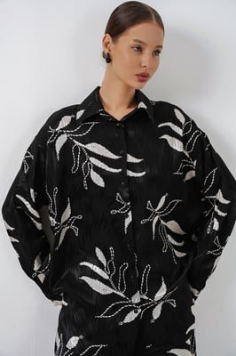 Blumenhemd & Hochbundweite Hosen Zweiteiliges Set