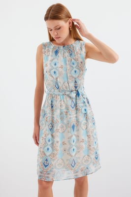 Mini-Kleid mit Bindegurt und Schleifendetail
