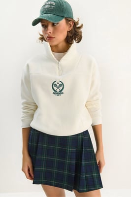 Bestickter Reißverschluss-Kragen-Sweatshirt