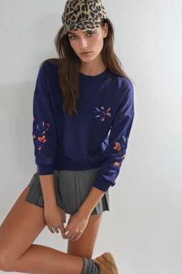 Modal Touch Rundhals Bestickter Pullover