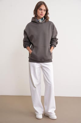 Übergroßer Kapuzenpullover mit Tasche