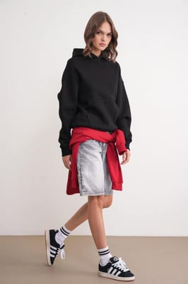 Übergroßer Kapuzenpullover mit Tasche