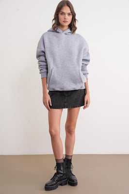 Übergroßer Kapuzenpullover mit Tasche