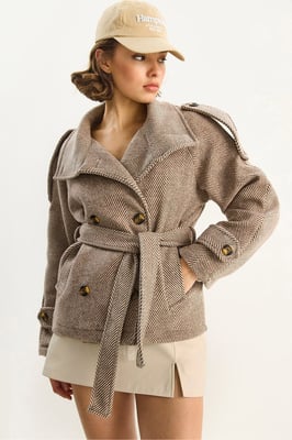 Lässige Passform Jacke mit Knopfverschluss