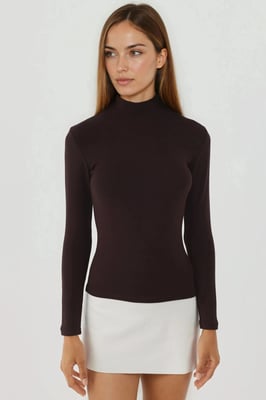 Ultraweiches Slim Fit Rollkragen-Strickoberteil
