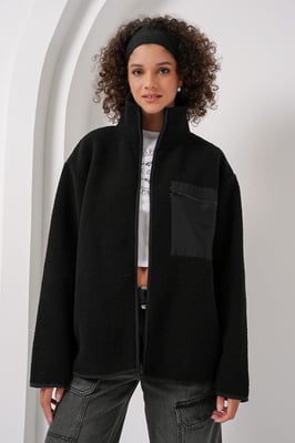 Oversized Plüschmantel mit Taschen