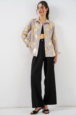 Übergroßes gestreiftes Button-Up Hemd