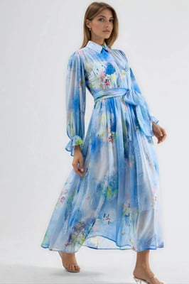 Maxi-Shirtkleid mit Gürtel im abstrakten Muster