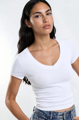 Elastisches V-Ausschnitt Kurzarm-T-Shirt