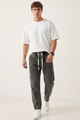 Lässige Denim-Hosen mit Zugbandbund