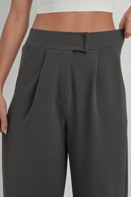 Hochtaillierte elastische Crepe Palazzo-Hose