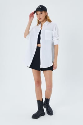 Oversize-Shirt mit Taschendetail