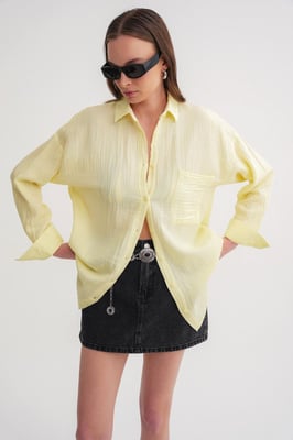 Oversize-Shirt mit Taschendetail