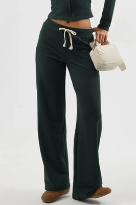 Gerade geschnittene Sweatpants mit Kordelzug