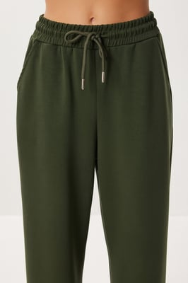 Hosen mit weitem Bein und Kordelzug