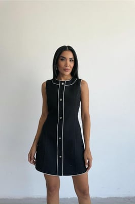 Strukturiertes A-Linien-Minikleid mit Knopfverschluss