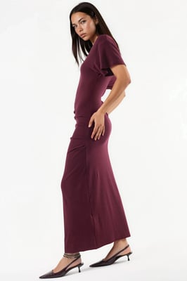Einfarbiges Bodycon-Midikleid mit Rundhalsausschnitt