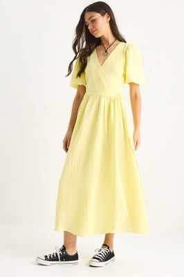 Strukturiertes V-Ausschnitt Midikleid mit Wickelverschluss