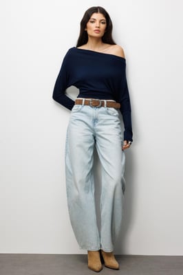 Asymmetrische Kragen Slim Fit Crop-Bluse mit Ausschnitt