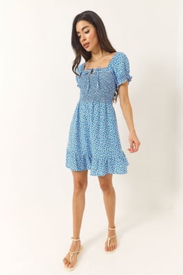 Mini-Blumen-Rüscheneckkragenkleid